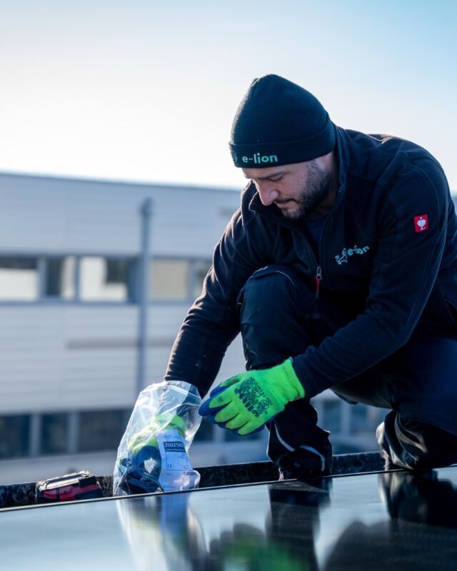 Solarenergie – Jetzt an morgen denken! ☀️🔋

Die Zukunft der Energieversorgung ist nachhaltig, effizient und unabhängig. 

Warum also nicht jetzt die Sonnenkraft für dein Zuhause oder dein Unternehmen nutzen? 🌍💚

#Photovoltaik #ErneuerbareEnergien #Strompreisbremse #Nachhaltigkeit #Energiewende #Sonnenenergie #Unabhängigkeit #solarenergie #nachhaltigkeit #umweltschutz #photovoltaic #elektro #elektrotechnik #pv #solar #blackout #job #elion #photovoltaik #erneuerbareenergie #team #netzunabhängigkeit #solarenergie #solarstrom #nachhaltigkeit #gewerbekunden #gewerbe #unternehmen #b2b #energielösungen